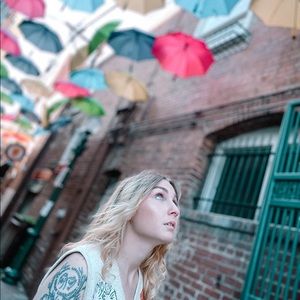 Meet your Posher, Joyce